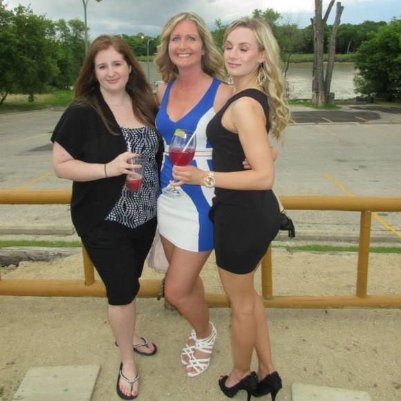 NWT urban planet medium coral & white dress - Picture 2 of 5